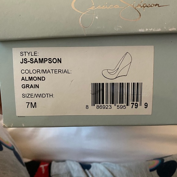 Size 7M Jessica Simpson Samson wedge - Picture 5 of 5
